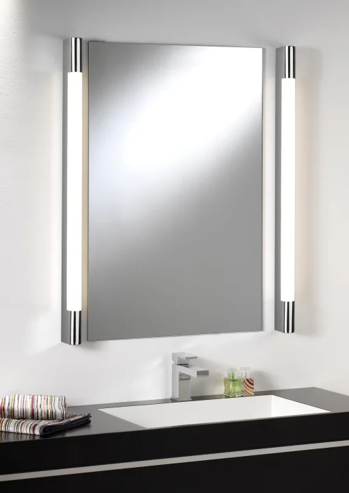 Best Sale Applique D'extérieur Palermo Led Plastique Blanc Metal Metal & Plastique Blanc / L 90 Cm - Unisexe Luminaires De Salle De Bains