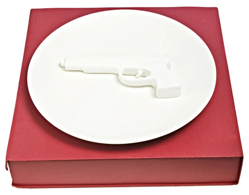 Sale Assiette De Presentation Gun Ceramique / Revolver En Relief - O 40 Cm - Unisexe Plateaux Et Plats De Service