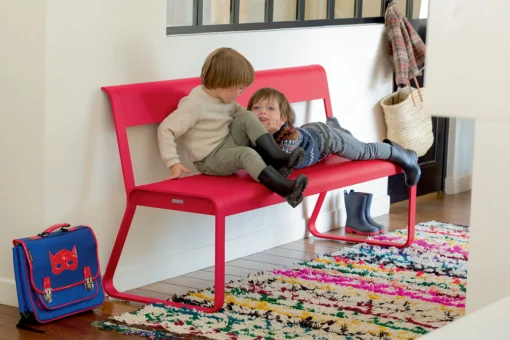 New Banc Avec Dossier Bellevie Metal Rouge / L 161 Cm - 4 Places - Unisexe Bancs