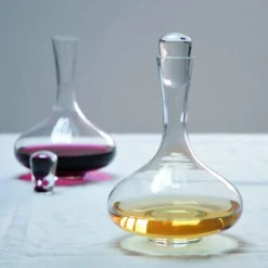 Shop Carafe A Vin Bonde Verre- Unisexe Autour Du Vin