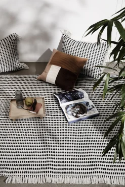 Outlet Coussin D'extérieur Way Tissu Bleu / 70 X 50 Cm - Bouteilles En Plastique Recyclees - Unisexe Poufs Coussins Tapis D'extérieur