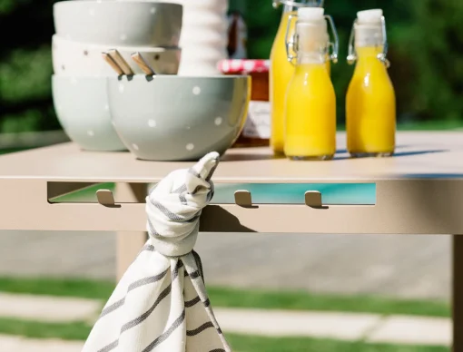 Store Desserte Quiberon Metal Beige / Support A Plancha - Unisexe Dessertes D'extérieur