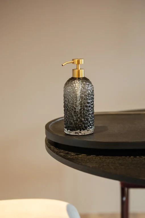 Shop Distributeur De Savon Liquide Arura Small Verre Noir / Verre Texture - O 7 X H 16 Cm - Unisexe Accessoires Salle De Bains