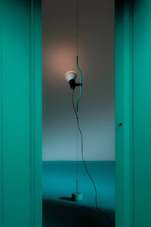 Hot Lampadaire Parentesi 50 Metal Bleu / Branchement Secteur - Reedition 1971 - Unisexe Luminaires Iconiques