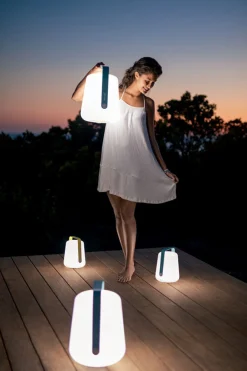 Cheap Lampe Exterieur Sans Fil Rechargeable Balad Small Led Metal Plastique Beige Plastique & Metal Beige / H 25 Cm - Usb - Unisexe Lampes Sans Fil