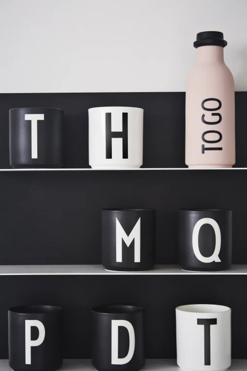Hot Mug A-Z Ceramique / Porcelaine - Lettre D - Unisexe Tasses Et Mugs