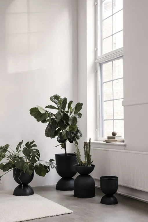 Shop Pot De Fleurs Hourglass Large Metal / Metal - O 50 X H 73 Cm - Unisexe Pots Et Plantes