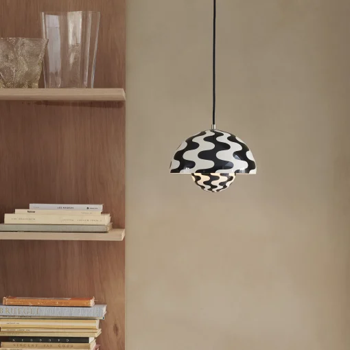 Store Suspension Flowerpot Vp1 Metal Blanc Noir / O 23 Cm - By Verner Panton, 1968 - Unisexe Luminaires Iconiques