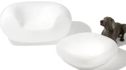 Shop Table Basse Chubby Low Plastique- Unisexe Poufs Coussins Tapis D'extérieur